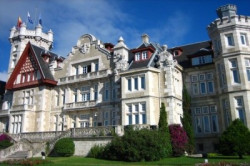 ACOTACIONES AL TURISMO EN CANTABRIA…