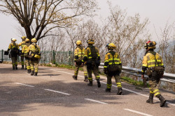 Activos tres incendios forestales en Cantabria