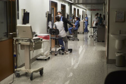 Adi&oacute;s definitivo a la obligatoriedad de las mascarillas en centros sanitarios, sociosanitarios y farmacias