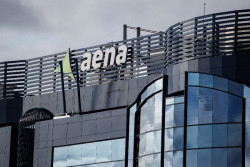 Aena licita 216 millones para blindar a sus aeropuertos de ciberataques