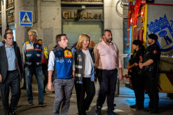 Almeida avanza que una hip&oacute;tesis apunta al material de obra apilado en el edificio de la calle Hileras