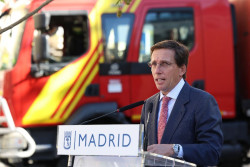 Almeida hace "directo responsable" a S&aacute;nchez de que la violencia haya "vencido" al deporte