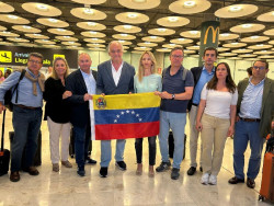 &Aacute;lvarez de Toledo (PP) pregunta al Gobierno si va a denunciar "el fraude" en las elecciones de Venezuela