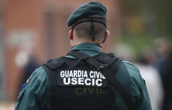 Amplio despliegue de la Guardia Civil en Torre Pachecho (Murcia) para contener los disturbios