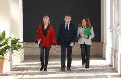 Andaluc&iacute;a critica que la Conferencia de Presidentes se limit&oacute; a "folios en blanco" y la "trampa" de condonar la deuda