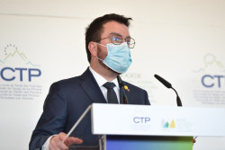 Aragon&egrave;s se molesta porque la ministra les recuerda que se est&aacute;n "pasando"