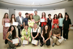 Arranca en la Escuela de Náutica la exposición colectiva que reúne los 13 Premios Nacionales Pancho Cossío 2024