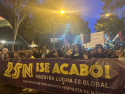 Arranca la segunda manifestaci&oacute;n por en Madrid al grito de "aqu&iacute; estamos las feministas"