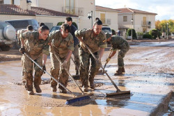 Asociaci&oacute;n militar acusa a Defensa de imponer condiciones de trabajo "abusivas" a los militares desplegados en la DANA