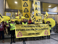 ATI pide a ritmo de Shakira la marcha del consejero de Sanidad por su "nefasta gesti&oacute;n"