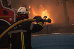 B&eacute;lgica env&iacute;a medios humanos y materiales a Francia para reforzar la lucha contra los incendios