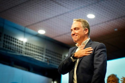 Bendodo acusa a S&aacute;nchez de atacar a las clases medias y cree que se est&aacute; "podemizando para ara&ntilde;ar votos en la izquierda"