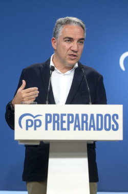 Bendodo niega debate en PP sobre la continuidad de Maz&oacute;n: "Es el &uacute;nico que est&aacute; dando la cara y todas las explicaciones"