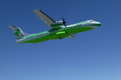 Binter lanza una promoción para volar entre Santander y Tenerife desde 104 euros