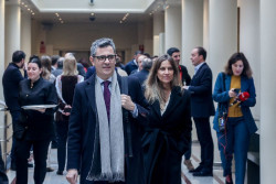 Bola&ntilde;os respeta la decisi&oacute;n de los fiscales del TS sobre Puigdemont y lo enmarca en la "normalidad democr&aacute;tica hasta que el caudillo S&aacute;nchez haga lo contrario"