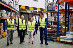 Buruaga destaca el "acento cántabro" de Covirán y felicita sus 21 años de "arraigo" en Cantabria