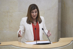 Buruaga reivindica que "ahora Cantabria tiene rumbo, ritmo y un horizonte de futuro"