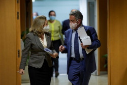 Calvi&ntilde;o dice que -el compromiso del Gobierno es absoluto con Cantabria- pero no dar&aacute;n un euro salvo la miseria de 11 millones en los PGES que no da ni para redactar el proyecto