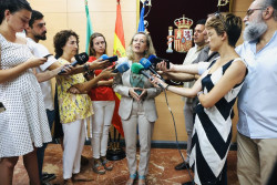 Calvi&ntilde;o, "habla y no hace" cuando el  IVA reducido de alimentos no sirve para nada y los alimentos est&aacute;n por las nubes  