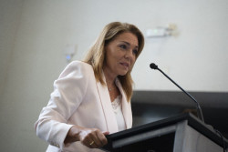 Camarero asegura que la Generalitat ha asumido responsabilidades: "El Gobierno, ninguna"