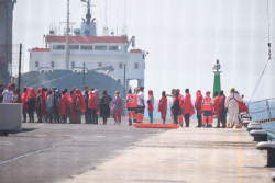 Canarias pide ayuda a ACNUR y Unicef para hacer frente a la presi&oacute;n migratoria