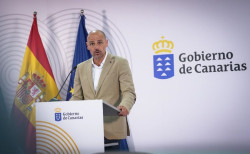 Canarias tilda de "trampa" sacar a los menores asilados del listado de la CCAA pero mantenerlos en las islas