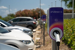 Cantabria concede ayudas por 4,1 millones de euros para vehículos eléctricos y puntos de recarga