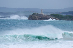 Cantabria estar&aacute; este domingo en aviso naranja (riesgo importante) por costeros y Li&eacute;bana por nevadas