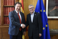 Cantabria traslada al MITECO que "no hay argumentos" que justifiquen la "hiperprotección" del lobo