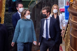 Casado acusa a S&aacute;nchez de mantener sus "falsas previsiones para aprobar unos PGE a la carta de sus socios radicales"