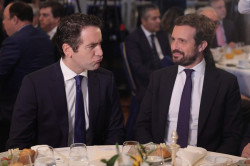 Casado y Garc&iacute;a Egea convocan en G&eacute;nova a parlamentarios y cargos provinciales afines en medio de la crisis del PP para medir fuerzas y apoyos