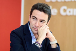 Casares dice que la regeneraci&oacute;n democr&aacute;tica y la pol&iacute;tica limpia son la "gu&iacute;a" del PSOE y de S&aacute;nchez