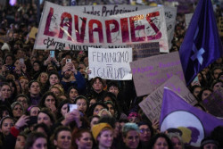  Casi 40 marchas saldr&aacute;n ma&ntilde;ana en toda Espa&ntilde;a por el 8M, con el feminismo dividido 