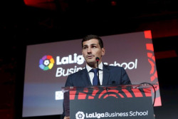 Casillas no se presentar&aacute; a las elecciones a la presidencia de la RFEF