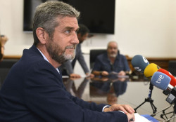 Ceruti se pregunta si los trenes mas modernos unos han ido a Cataluña y el resto al Pais Vasco