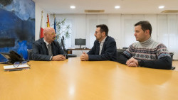 Cesar Pascual ampliará el centro de salud de Colindres "a medio plazo"