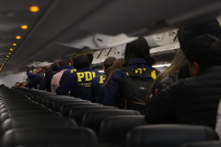 Chile expulsa a 80 migrantes en su tercer vuelo de deportaci&oacute;n bajo el plan de Kast