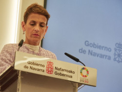 Chivite reitera el ofrecimiento del Gobierno de Navarra para enviar medios ante la DANA