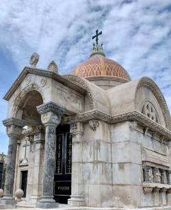 Ciriego, finalista del concurso de cementerios en la categoría de Mejor Monumento por el Panteón de la Familia Pardo