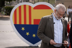 Ciudadanos culmina su desaparici&oacute;n en Espa&ntilde;a quedando fuera del Parlamento de Catalu&ntilde;a, la CCAA donde naci&oacute;