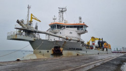 Comienza el dragado de mantenimiento en el canal de navegación de la Bahía de Santander