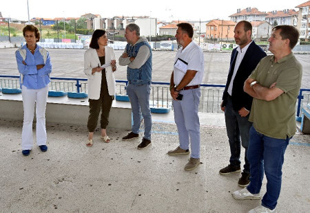 Comienzan las obras de renovaci&oacute;n del campo de f&uacute;tbol Vicente Miera, que finalizar&aacute;n en tres meses