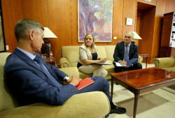 Consejería y TSJC colaborarán en el pacto para reforzar y agilizar la Justicia cántabra