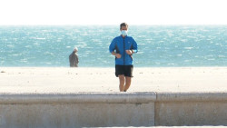  Correr con mascarilla es perjudicial para los sistemas respiratorio y cardiovascular