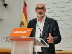 Cs critica la "chuler&iacute;a" de Pesquera 