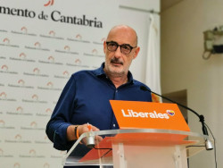 Cs denuncia la "inacción" del Gobierno y la "incapacidad" del consejero ante la situación de la sanidad
