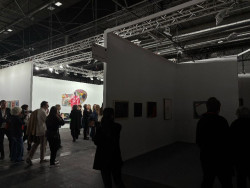 Cultura reitera que está "totalmente a favor" de bajar el 21% de IVA en las compras de arte contemporáneo