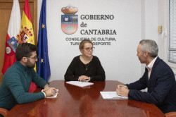 Cultura y Guriezo colaborar&aacute;n en la urbanizaci&oacute;n del entorno de la iglesia de San Vicente de la Maza