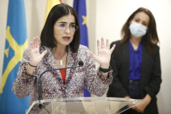  Darias echa balones fuera y dice que las restricciones las ponga la UE y las CCAA pero ella ni el gobierno nada de nada 