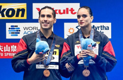 Dennis Gonz&aacute;lez y Mireia Hern&aacute;ndez se cuelgan el bronce en el d&uacute;o mixto libre de Fukuoka